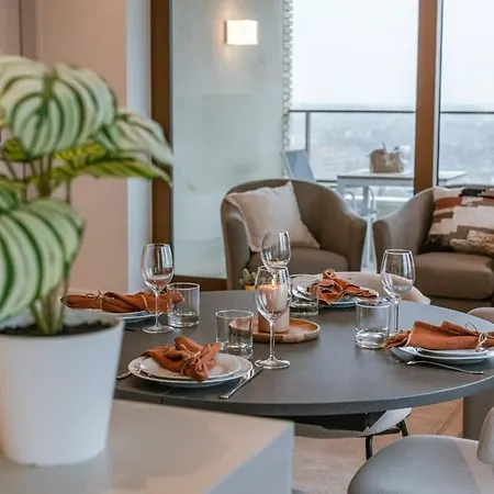 Apartment Huswell - With Fantastic View, Terrace And Parking