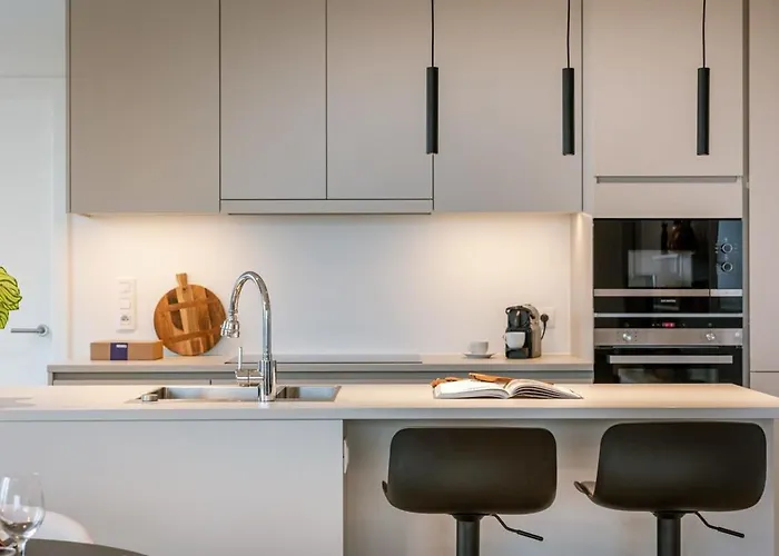 Huswell - With Fantastic View, Terrace And Parking Appartement